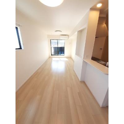 エレガンス 206【管理NO：1-027187501-02050】 ★家具家電は申し込み後に搬入しますの物件写真2