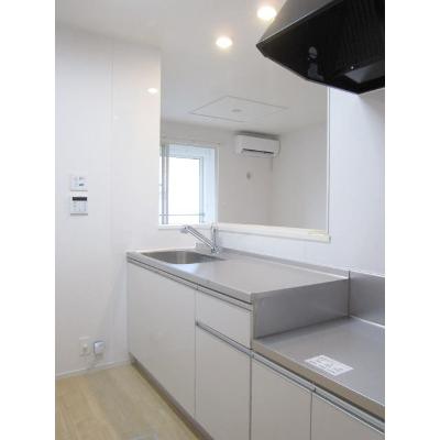 apartment 秋田県にかほ市象潟町字太郎島４７番地２ 

↓地図はこちらから