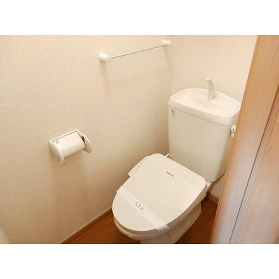 apartment 秋田県潟上市天王字二田１７番地２ 

↓地図はこちらから