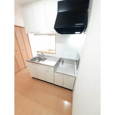 エトワール参番館 104【管理NO：1-014831401-01040】 ★家具家電は申し込み後に搬入します★の物件写真3