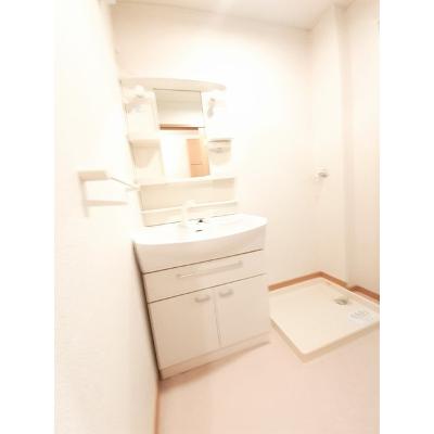 エトワール参番館 104【管理NO：1-014831401-01040】 ★家具家電は申し込み後に搬入します★の物件写真6