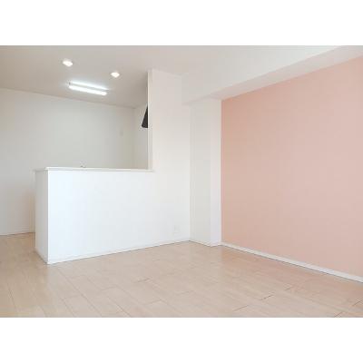 アプリークムＢ 202【管理NO：1-021886302-02020】 ★家具家電は申し込み後に搬入します 2026年08月上旬入居可能の物件写真2