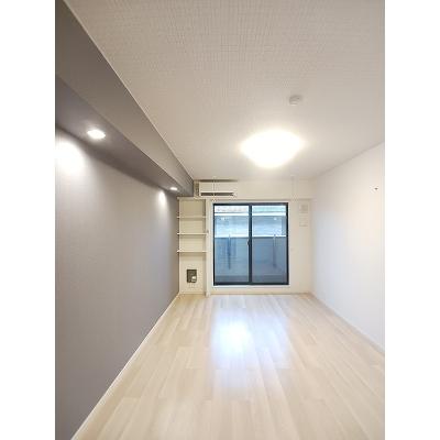 センチュリー 203【管理NO：1-027227101-02030】 ★家具家電は申し込み後に搬入します★の物件写真2