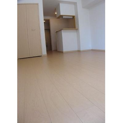 カーサ・セレーノ 106【管理NO：1-016230301-01060】 ★家具家電は申し込み後に搬入します 2026年09月上旬入居可能の物件写真2