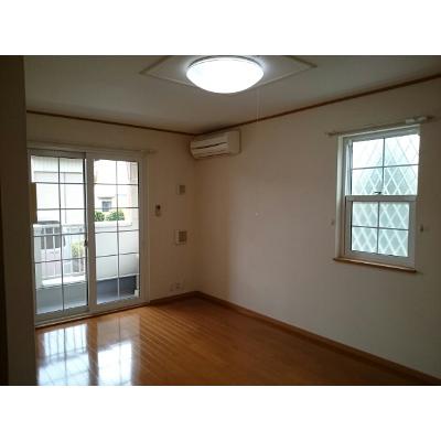 ネオフリー 101【管理NO：1-013681801-01010】 ★家具家電は申し込み後に搬入します 2026年08月下旬入居可能の物件写真2