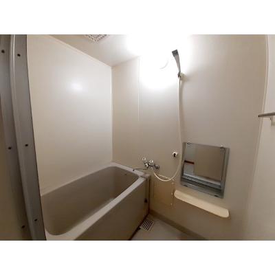 エンゲルベルク 302【管理NO：1-004349401-03020】 ★家具家電は申し込み後に搬入します★の物件写真4
