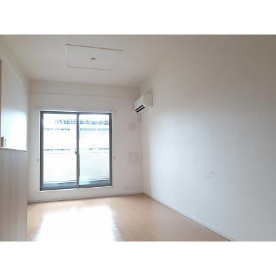 サンライトⅢ 202【管理NO：1-019252101-02020】 ★家具家電は申し込み後に搬入します 2026年07月下旬入居可能の物件写真2