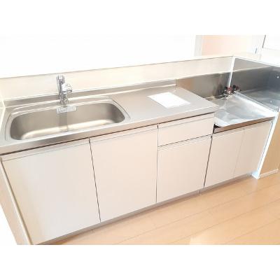 サンライトⅢ 202【管理NO：1-019252101-02020】 ★家具家電は申し込み後に搬入します 2026年07月下旬入居可能の物件写真3