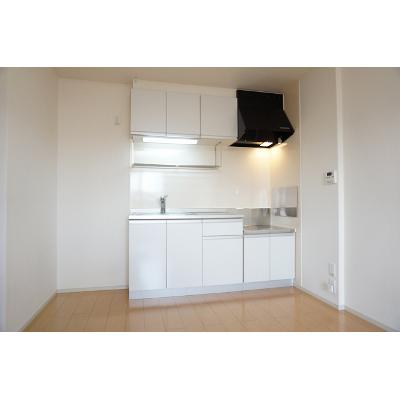apartment 埼玉県三郷市高州２丁目１５８ 

↓地図はこちらから