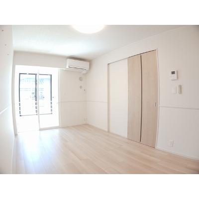 コスモス若槻 104【管理NO：1-027396201-01040】 ★家具家電は申し込み後に搬入します 2026年09月中旬入居可能の物件写真2
