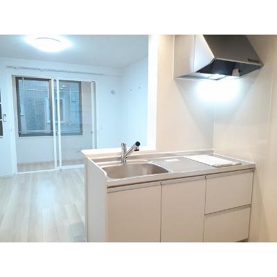 菫（すみれ）２ｎｄ 103【管理NO：1-026903602-01030】 ★家具家電は申し込み後に搬入しますの物件写真3