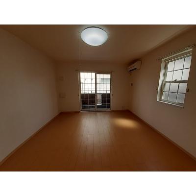 サン・バ－ディ 103【管理NO：1-016356601-01030】 ★家具家電は申し込み後に搬入します 2026年08月下旬入居可能の物件写真2