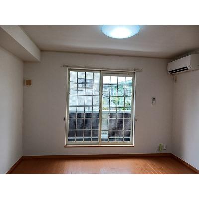 ヴァンベール　Ｂ 203【管理NO：1-014559402-02030】 ★家具家電は申し込み後に搬入します★の物件写真2