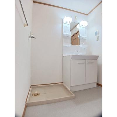 ルミノース 201【管理NO：1-011803701-02010】 ★家具家電は申し込み後に搬入します★の物件写真6