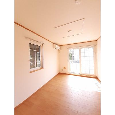 ルミノース 103【管理NO：1-011803701-01030】 ★家具家電は申し込み後に搬入します 2026年08月下旬入居可能の物件写真2