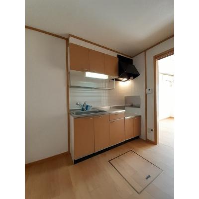ルミノース 103【管理NO：1-011803701-01030】 ★家具家電は申し込み後に搬入します 2026年08月下旬入居可能の物件写真3