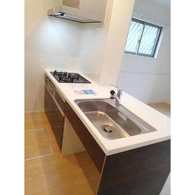 ＬＵＳＳＯ 103【管理NO：1-024434502-01030】 ★家具家電は申し込み後に搬入します★ ★2026年08月下旬入居可能★の物件写真3