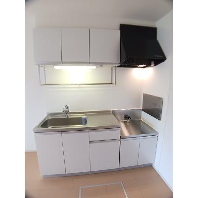 ヴァーサ大和 101【管理NO：1-017074401-01010】 ★家具家電は申し込み後に搬入します★の物件写真3