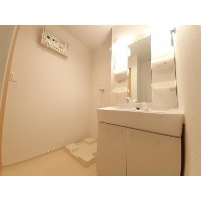 apartment 愛知県清須市春日宮重町１６５番地 

↓地図はこちらから