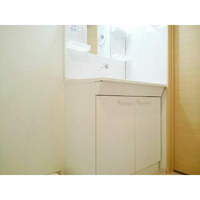 アンブラッセＢ 201【管理NO：1-019891702-02010】 ★家具家電は申し込み後に搬入します★ ★2026年08月下旬入居可能★の物件写真6