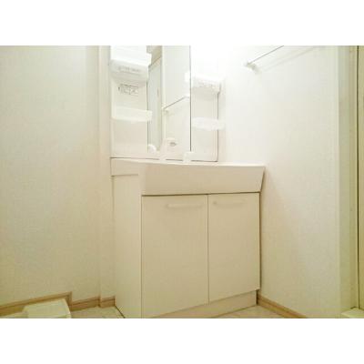 アロッジオ 102【管理NO：1-015942301-01020】 ★家具家電は申し込み後に搬入します★の物件写真6