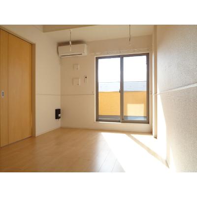 ルナ・ソレイユⅡ 203【管理NO：1-025266102-02030】 ★家具家電は申し込み後に搬入します 2026年09月中旬入居可能の物件写真2