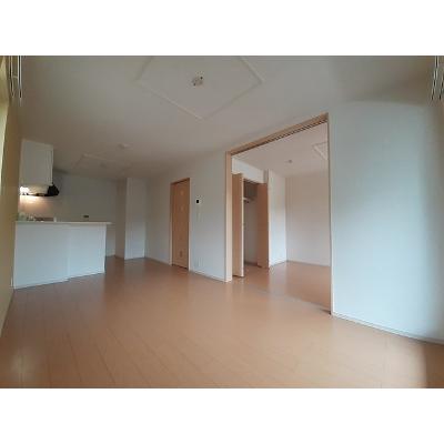グラン　フレールⅡ 201【管理NO：1-020293002-02010】 ★家具家電は申し込み後に搬入します★の物件写真2