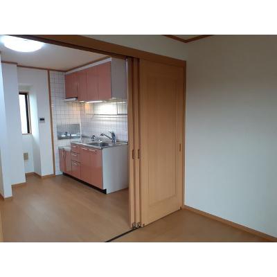 カーサ・フィオーレⅡ 301【管理NO：1-012085301-03010】 ★家具家電は申し込み後に搬入します★ ★2026年08月中旬入居可能★の物件写真2