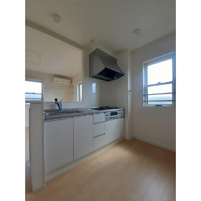 apartment 和歌山県和歌山市和歌浦東２丁目５－１６ 

↓地図はこちらから
