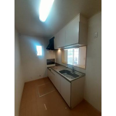 プランドール　１ 102【管理NO：1-015482301-01020】 ★家具家電は申し込み後に搬入します★の物件写真3
