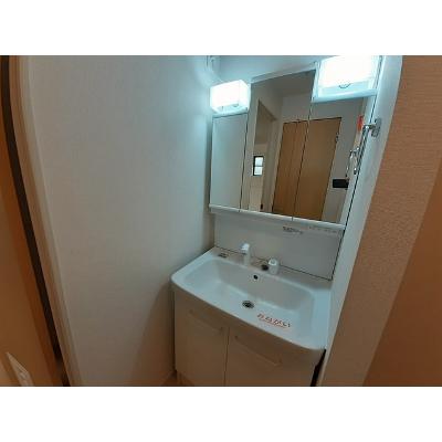 apartment 和歌山県橋本市高野口町向島１１１－１ 

↓地図はこちらから