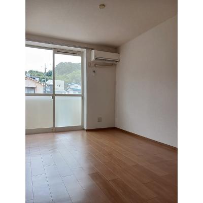 グリンピア古都Ａ 206【管理NO：1-005182301-02050】 ★家具家電は申し込み後に搬入します★の物件写真2