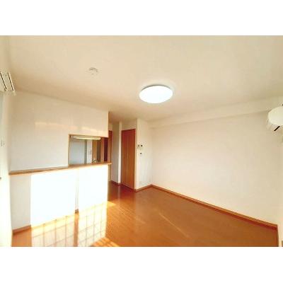 アーバン・フォレストＡ 205【管理NO：1-014527701-02040】 ★家具家電は申し込み後に搬入します★ ★2026年09月上旬入居可能★の物件写真2