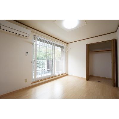 エヴァーグリーンＢ 201【管理NO：1-011475902-02010】 ★家具家電は申し込み後に搬入します★ ★2026年09月上旬入居可能★の物件写真2