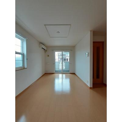 オレンジハイツⅡ 104【管理NO：1-015134102-01040】 ★家具家電は申し込み後に搬入します 2026年09月中旬入居可能の物件写真2