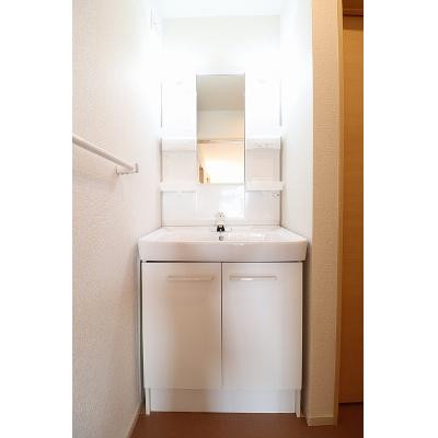 プリンセス　バニラ 201【管理NO：1-021010301-02010】 ★家具家電は申し込み後に搬入します 2026年09月上旬入居可能の物件写真6