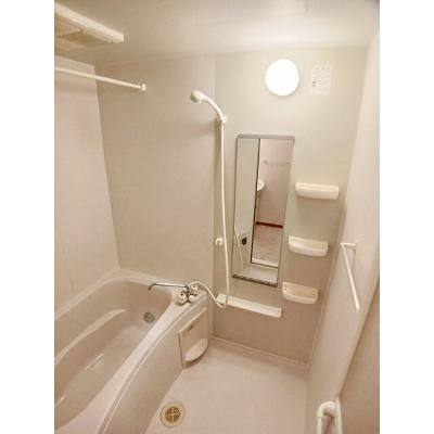オリエンタル・コート 102【管理NO：1-014001101-01020】 ★家具家電は申し込み後に搬入します 2026年08月下旬入居可能の物件写真4