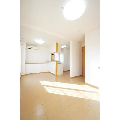 サンパティーク・ヴィラ 201【管理NO：1-014205701-02010】 ★家具家電は申し込み後に搬入します 2026年08月下旬入居可能の物件写真2