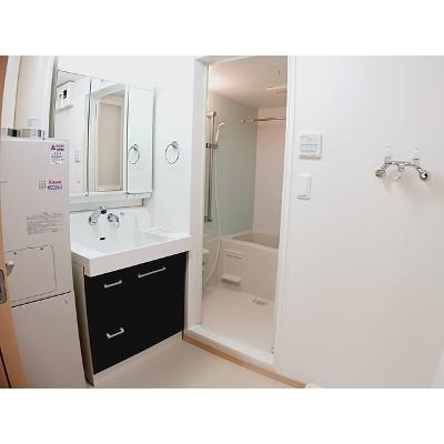 インプレス 301【管理NO：1-017882401-03010】 ★家具家電は申し込み後に搬入します 2026年08月下旬入居可能の物件写真6