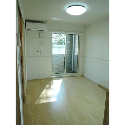 Ｆｏｒｓｃｈ　Ⅱ 101【管理NO：1-024571901-01010】 ★家具家電は申し込み後に搬入します★ ★2026年08月下旬入居可能★の物件写真2