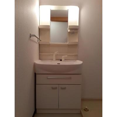 apartment 北海道苫小牧市新中野町３丁目１９－９ 

↓地図はこちらから