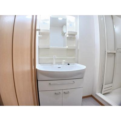 apartment 秋田県大館市字大田面３２１番地１ 

↓地図はこちらから