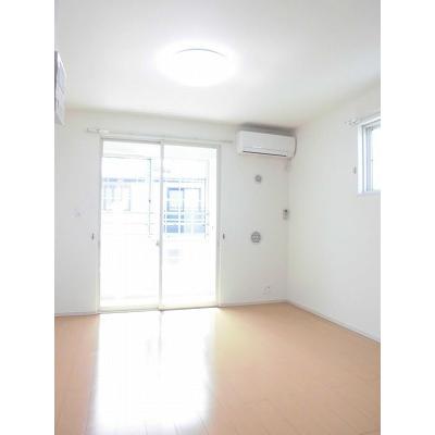Ｒｉｖｅｒｓｉｄｅ泉 202【管理NO：1-019714901-02020】 ★家具家電は申し込み後に搬入します★ ★2026年08月下旬入居可能★の物件写真2