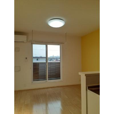 プリムヴェール 205【管理NO：1-022376301-02040】 ★家具家電は申し込み後に搬入します★ ★2026年09月上旬入居可能★の物件写真2