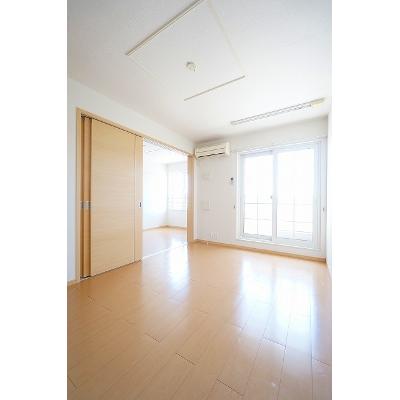 八山田カームリー 206【管理NO：1-016734401-02050】 ★家具家電は申し込み後に搬入します 2026年08月下旬入居可能の物件写真2