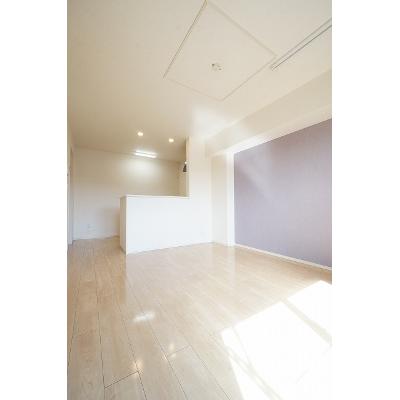 サニー・メゾン　Ｂ 203【管理NO：1-021317302-02030】 ★家具家電は申し込み後に搬入します 2026年08月下旬入居可能の物件写真2
