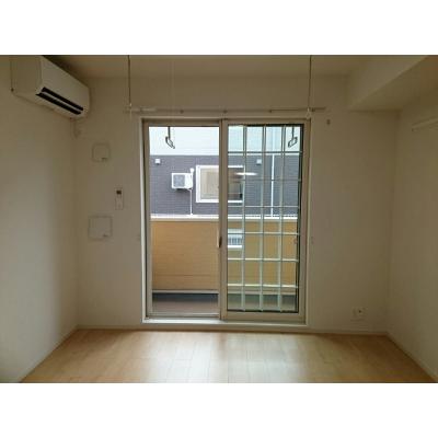 ブラン・フレール 104【管理NO：1-018556601-01040】 ★家具家電は申し込み後に搬入します 2026年09月上旬入居可能の物件写真2