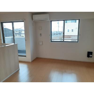 アルタイルⅢ 201【管理NO：1-019915203-02010】 ★家具家電は申し込み後に搬入します★ ★2026年09月下旬入居可能★の物件写真2