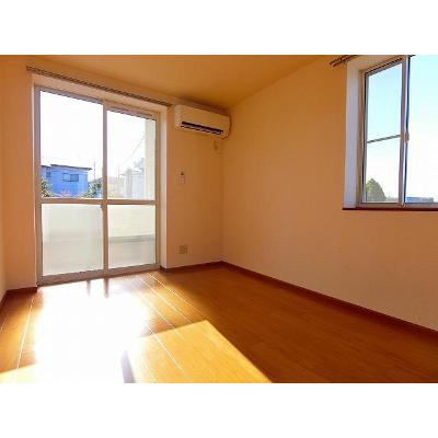 プリムローズ 101【管理NO：1-007667901-01010】 ★家具家電は申し込み後に搬入します 2026年07月下旬入居可能の物件写真2