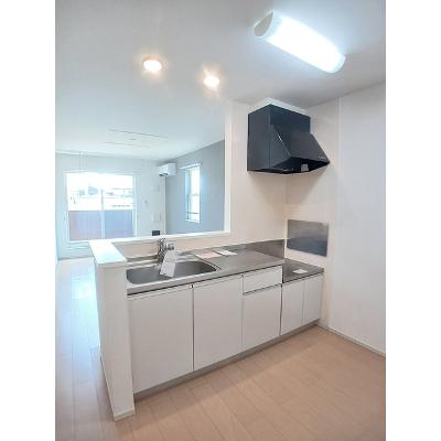 カレント　ＹＫ 203【管理NO：1-020879101-02030】 ★家具家電は申し込み後に搬入します★の物件写真3